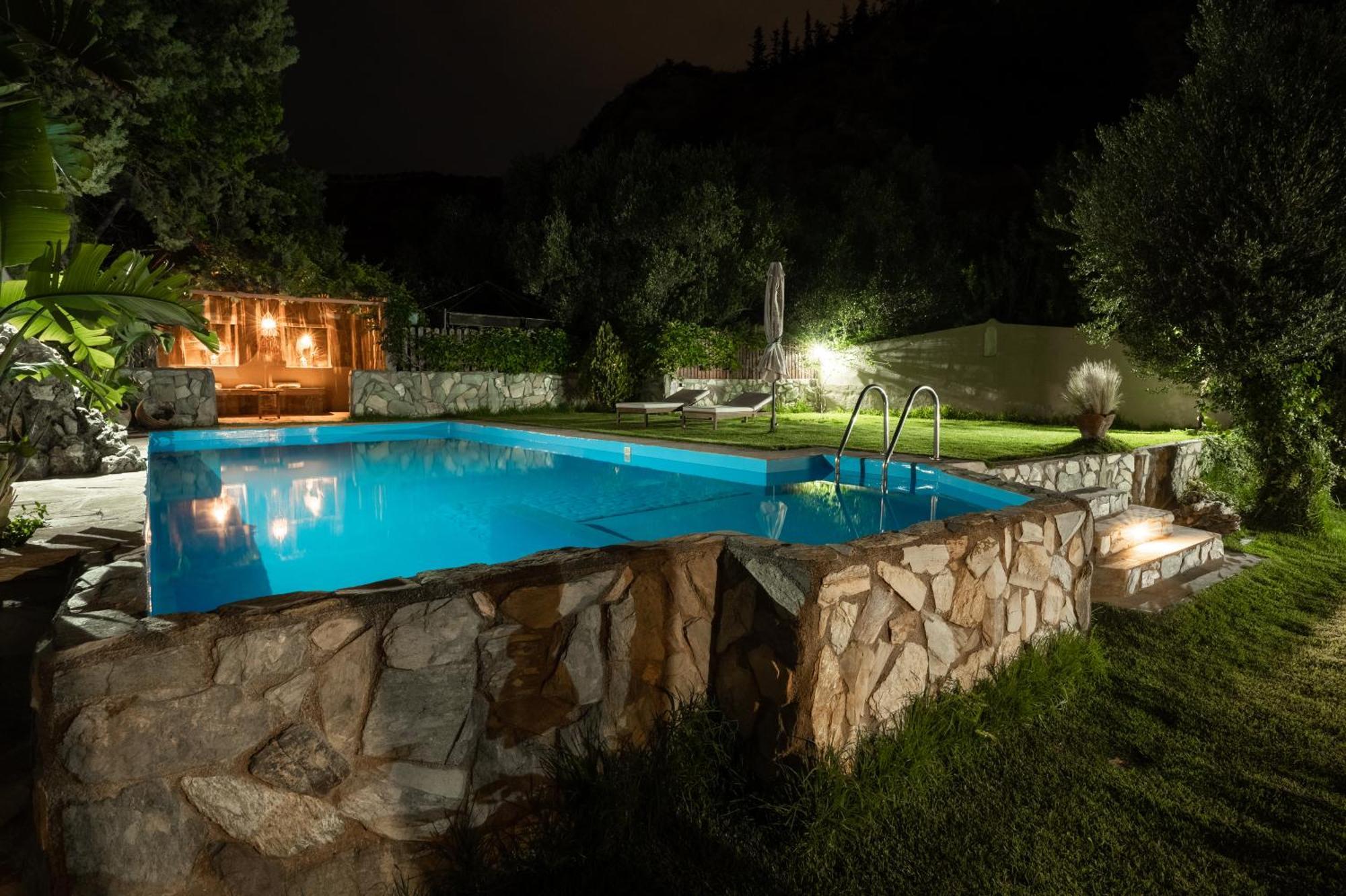 Dm Elegant And Charming Villa Foinikiá Exterior photo